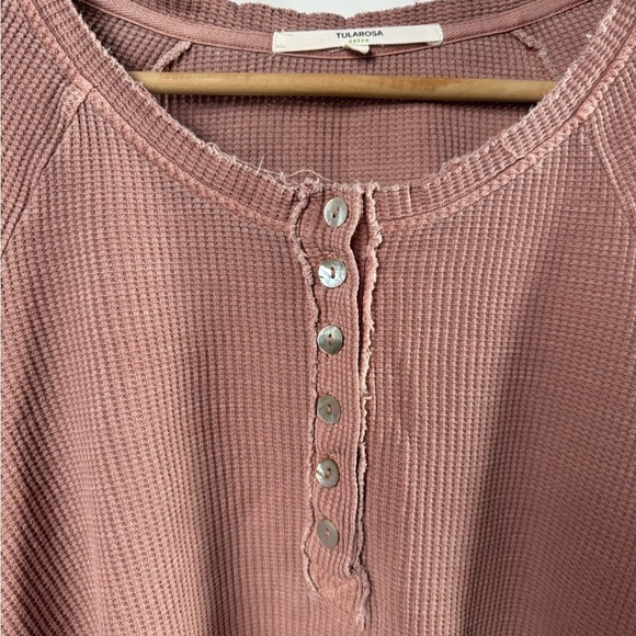 Tularosa Green The Vista Henley Top & Legging in Rose Pink Size Extra Small - Picture 5 of 14